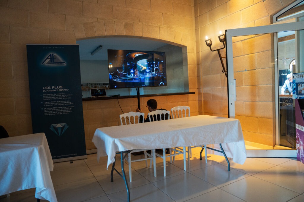 Location ecran Bordeaux pour un salon - Eventech