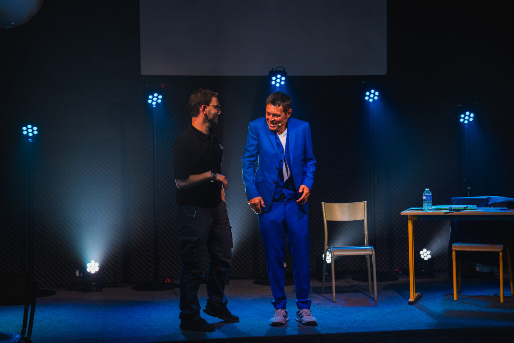 Prestataire technique son & lumière à Pessac - One man show Christophe Gameiro 2025