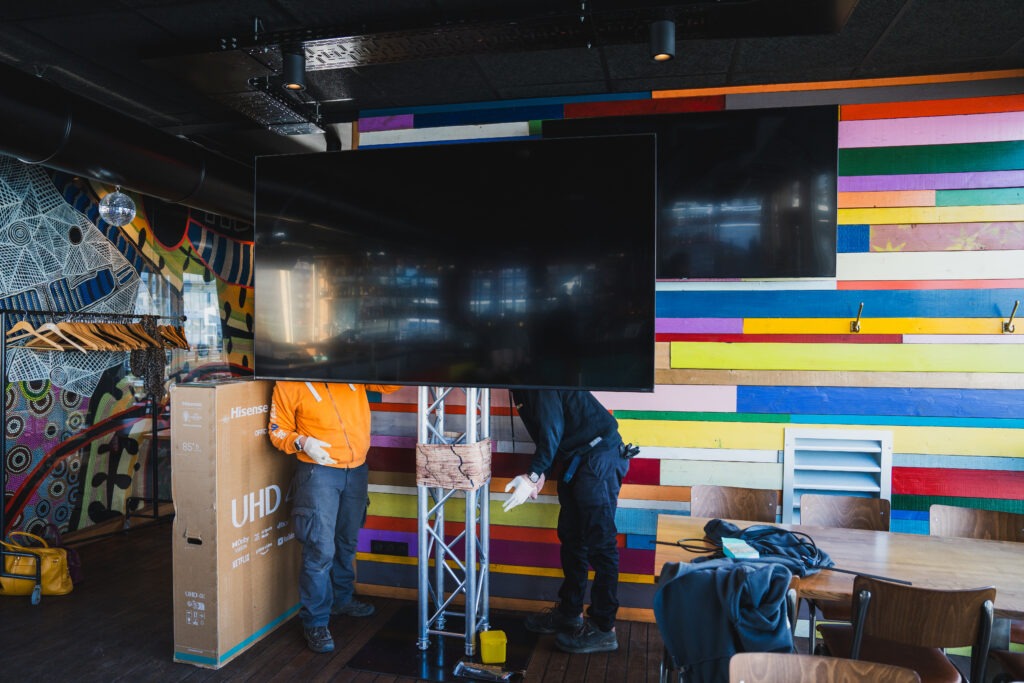 Son, éclairage, vidéo à Bordeaux avec Éventech - Prestataire technique événementiel