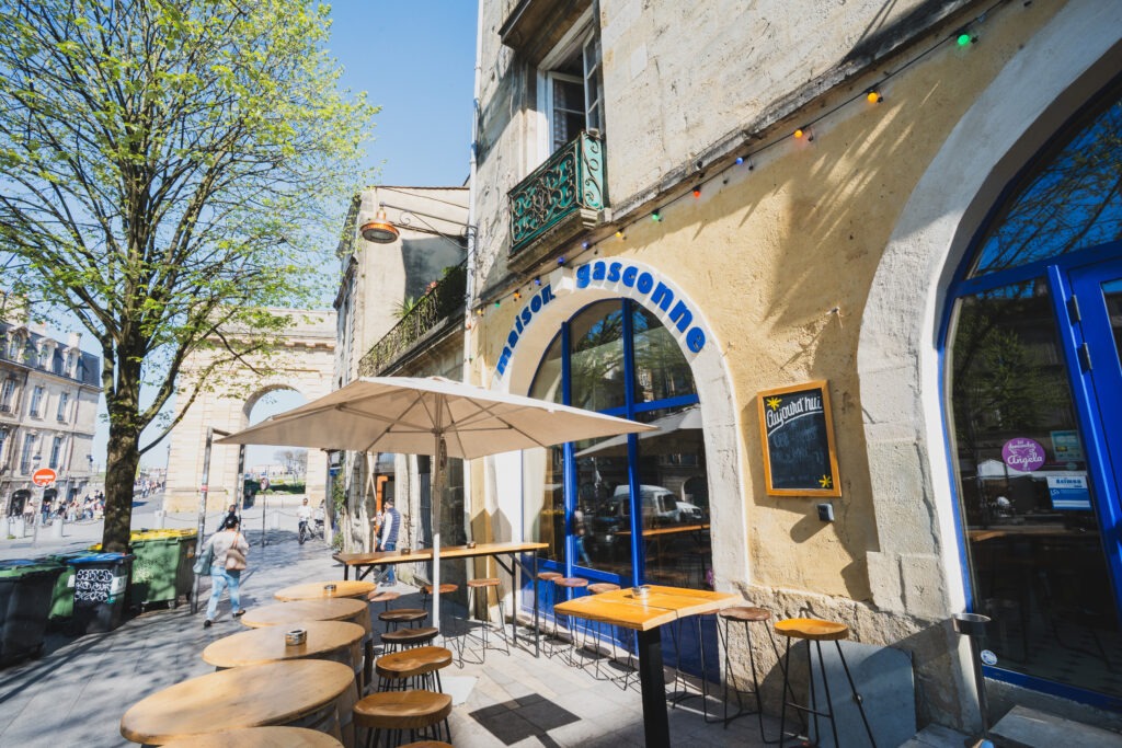 mise en lumière bar ADIU Bordeaux soirée entreprise ambiance