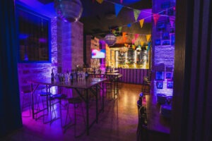 mise en lumière bar ADIU Bordeaux soirée entreprise ambiance